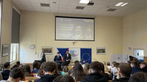 Tomáš Zdechovský na Kollárovce
